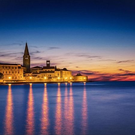 Home Away From Home Пореч Экстерьер фото